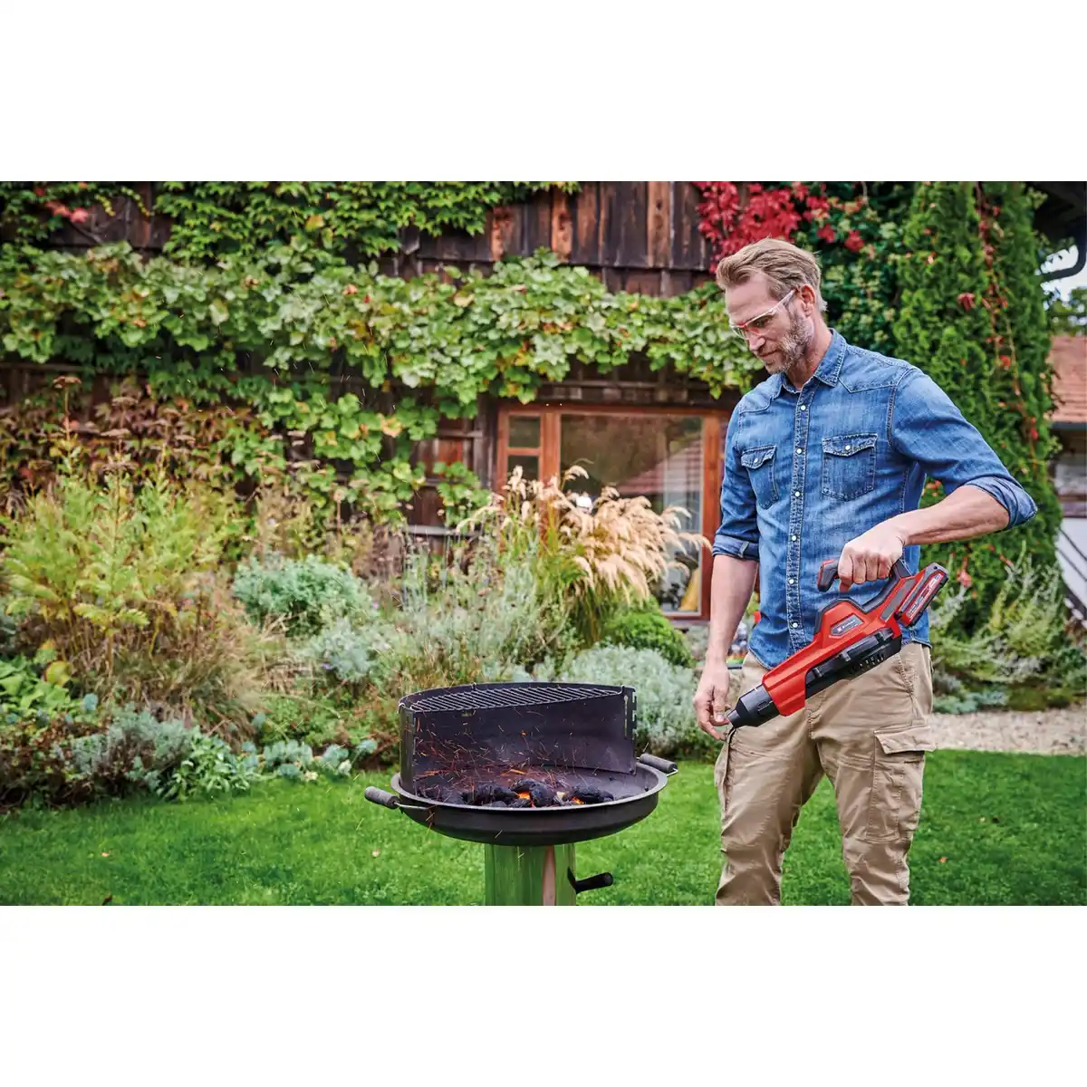 Bild 3 von Einhell Akku-Laubbläser GE-UB 18/250 Li E 1 x 4 Ah Rot-Schwarz