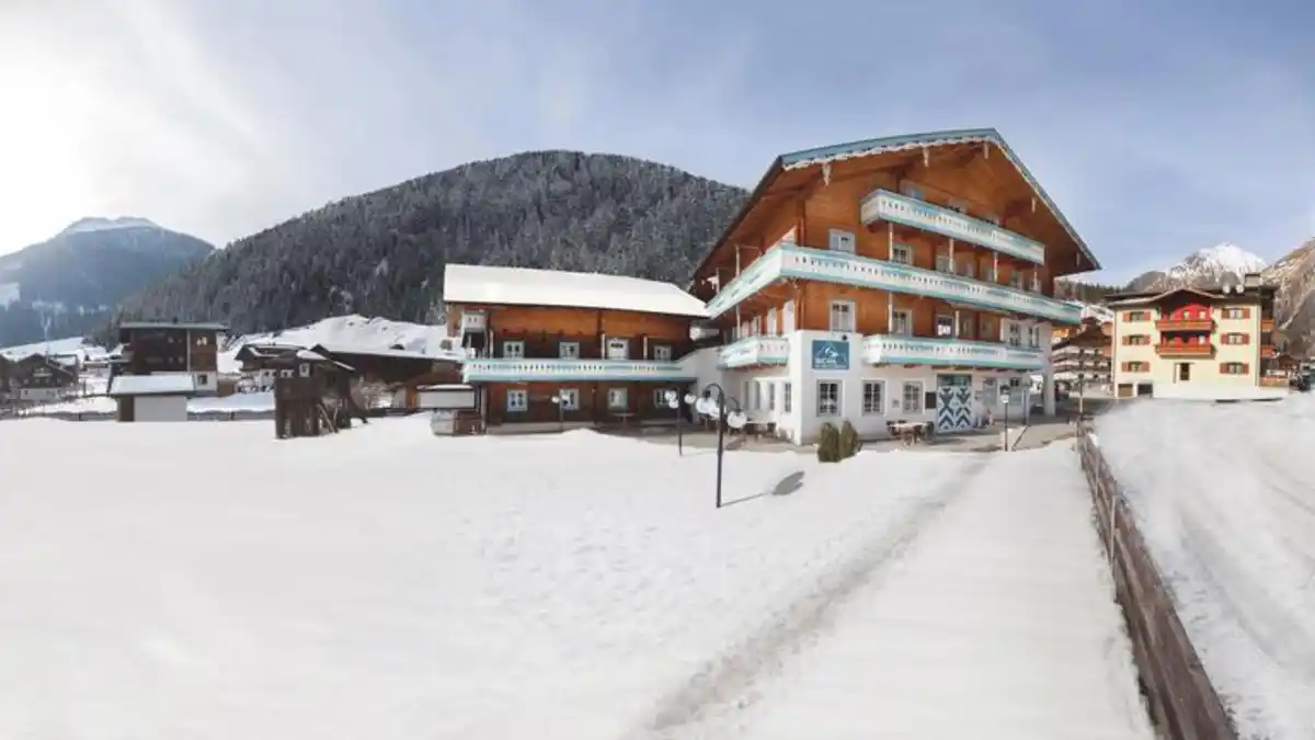 Bild 1 von Eigene Anreise Österreich/Tirol - Kals am Großglockner: Winterspaß im SCOL Sporthotel Großglockner
