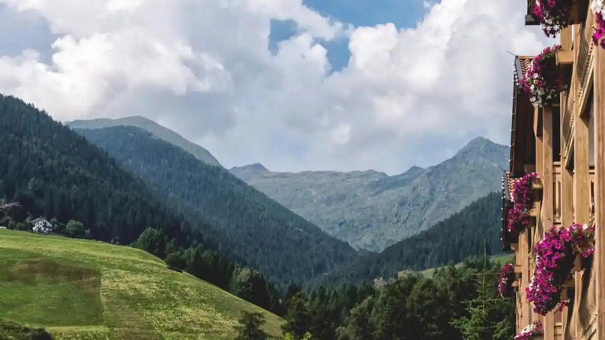 Bild 1 von Eigene Anreise Italien - Südtirol: Wohlfühlmomente im Falkensteiner Hotel & Spa Sonnenparadies in Terenten