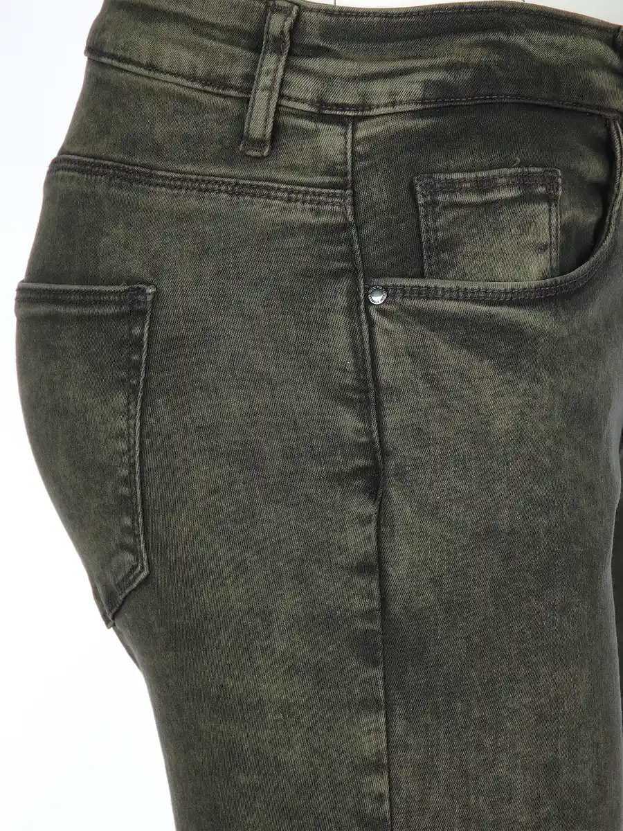 Bild 4 von Damen Jeans Florenz in Slim Fit Oliv