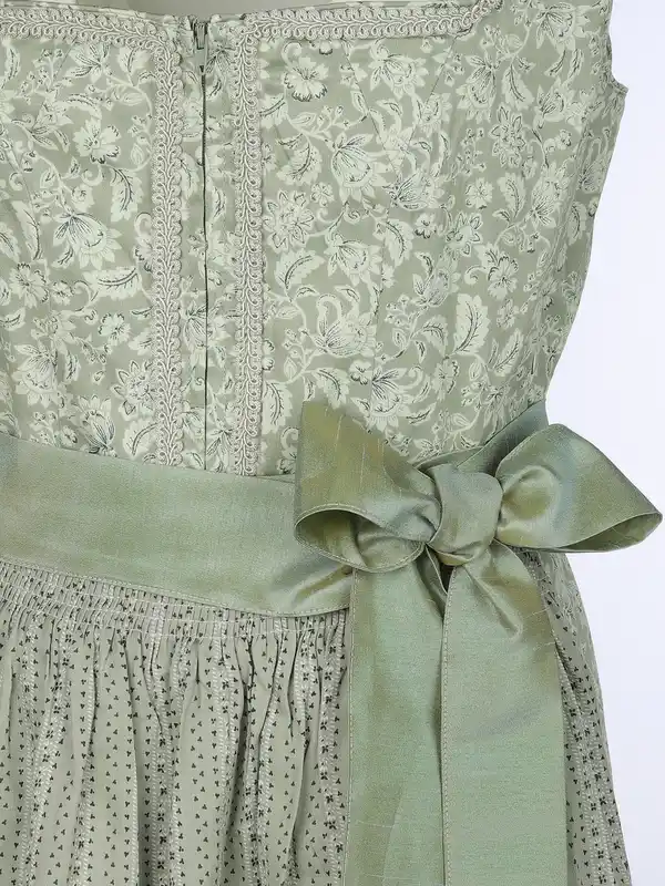Bild 3 von Damen Dirndl mit Schürze Grün
