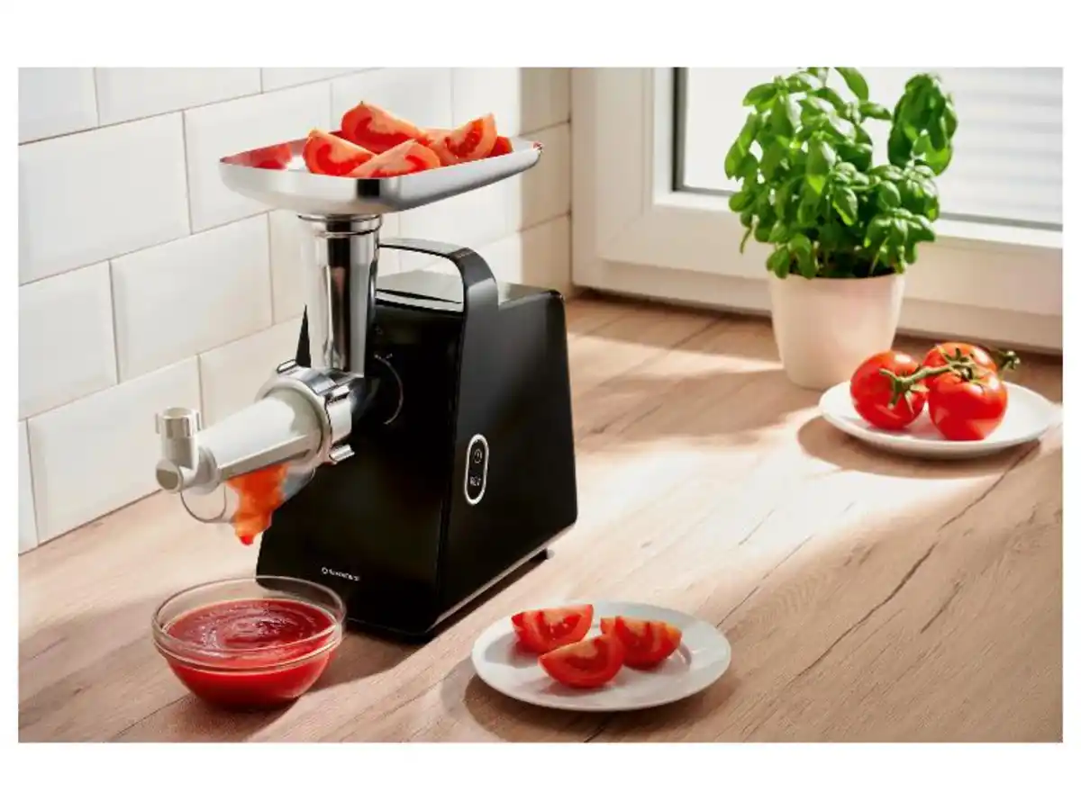 Bild 2 von SILVERCREST® Elektrischer Fleischwolf SFWT 400 B1