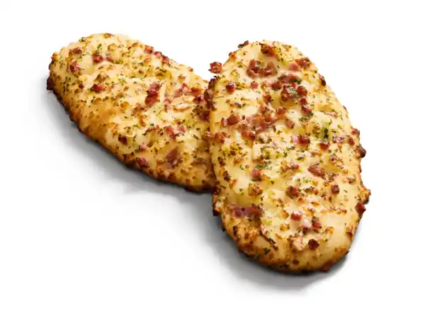Bild 1 von Flammkuchen mit Speck und Zwiebeln