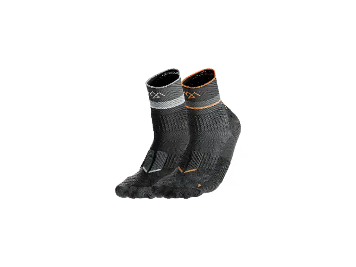 Bild 2 von CRIVIT Outdoorsocken, 2 Paar, mit SmartStep-Fußbett