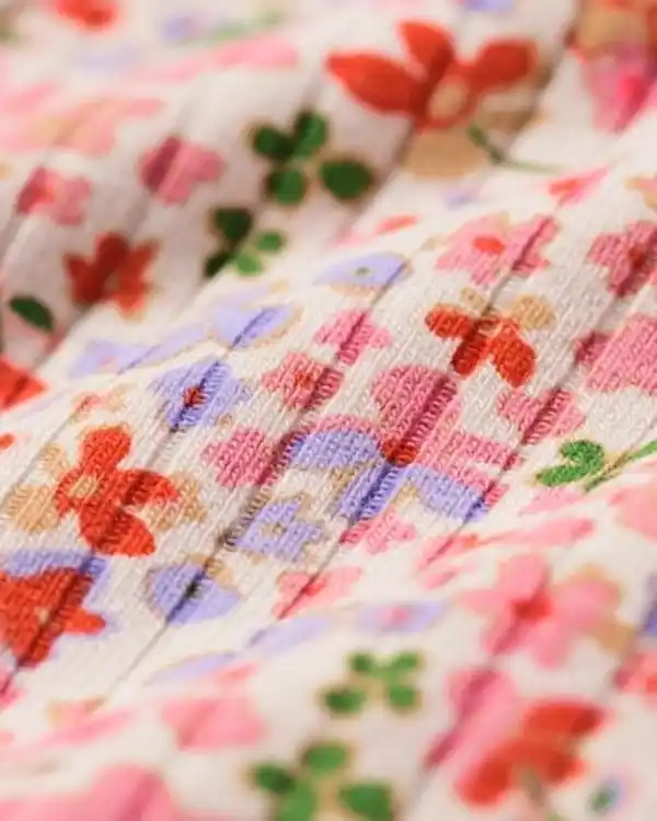 Bild 3 von Newborn-Wickelstrampler zum Mitwachsen, LENZING™ ECOVERO™, gerippt, Blumen ecru