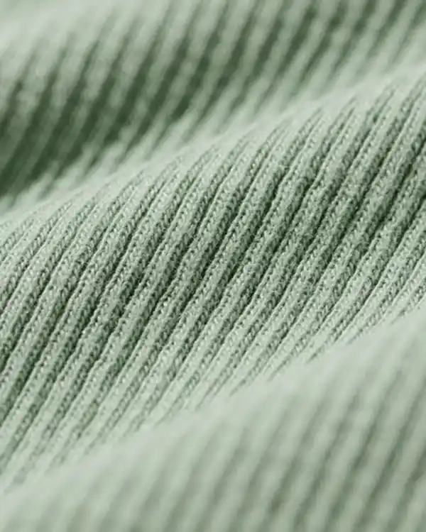 Bild 4 von Newborn-Wickelstrampler zum Mitwachsen, LENZING™ ECOVERO™, gerippt grün