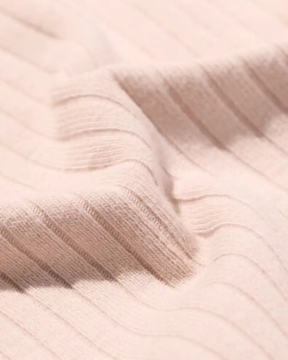 Bild 2 von Mitwachsender Strampler LENZING™ ECOVERO™, gerippt – 2 Stück rosa