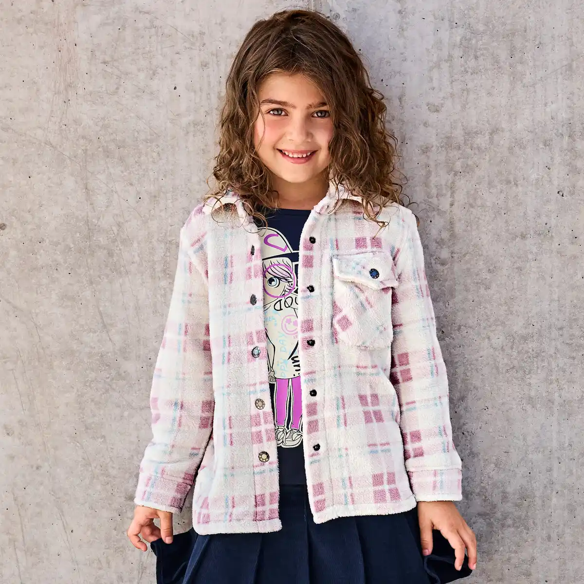 Bild 1 von Kinder-Mädchen-Coralfleece-Jacke mit Knöpfen