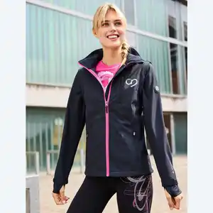 Damen-Softshelljacke mit abnehmbarer Kapuze