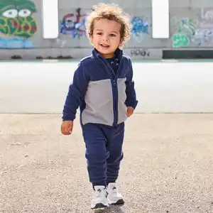 Baby-Jungen-Set aus Fleece, 2-teilig
