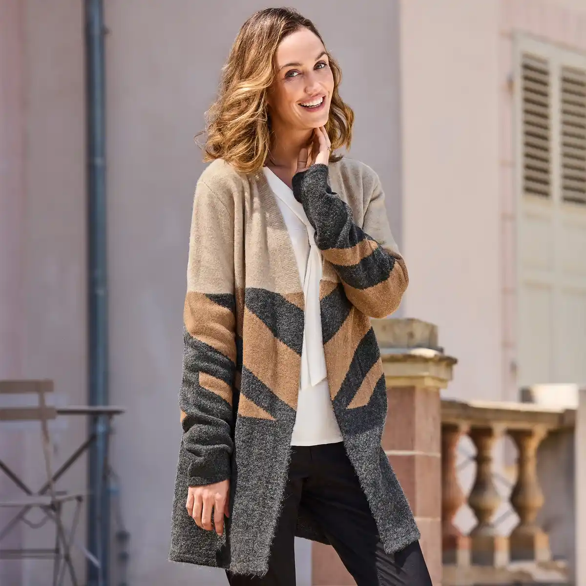 Bild 1 von Damen-Strickjacke im Colorblocking-Design