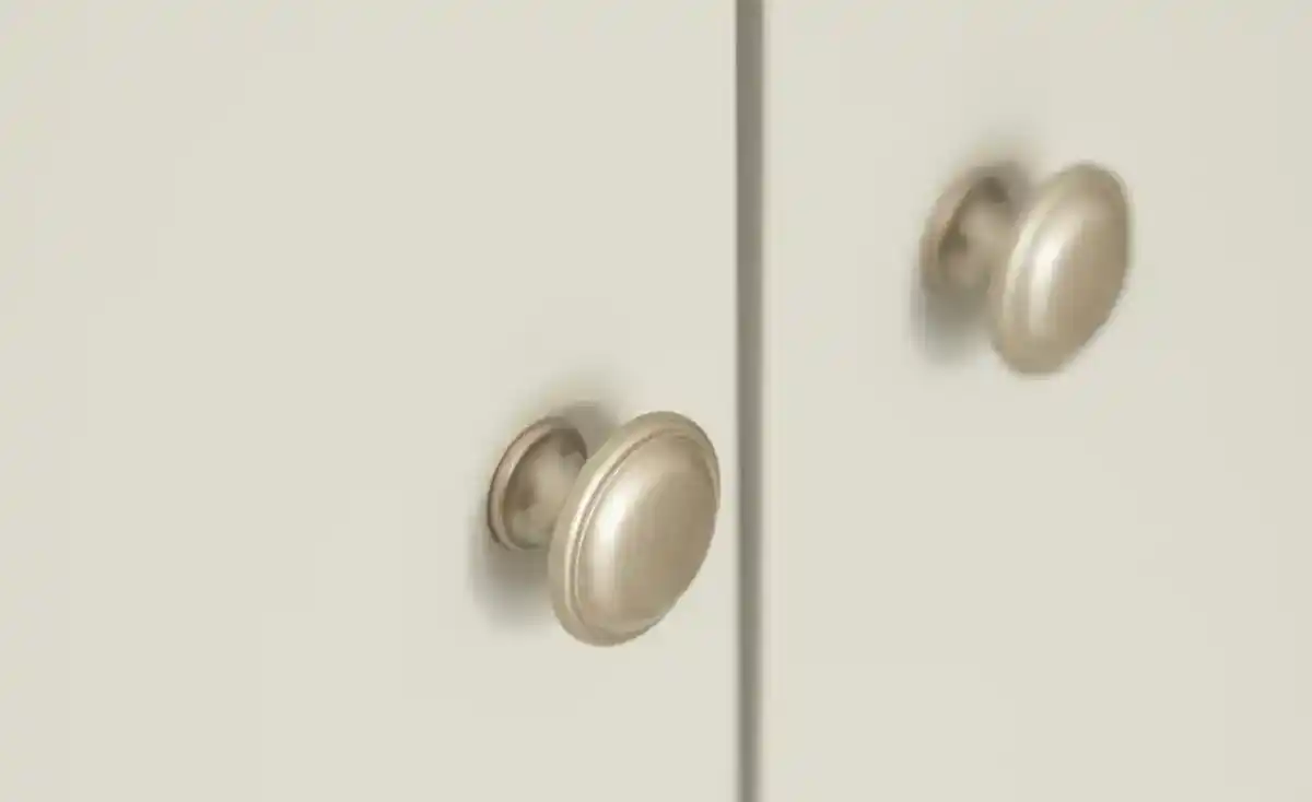 Bild 4 von pinio Kleiderschrank Petite