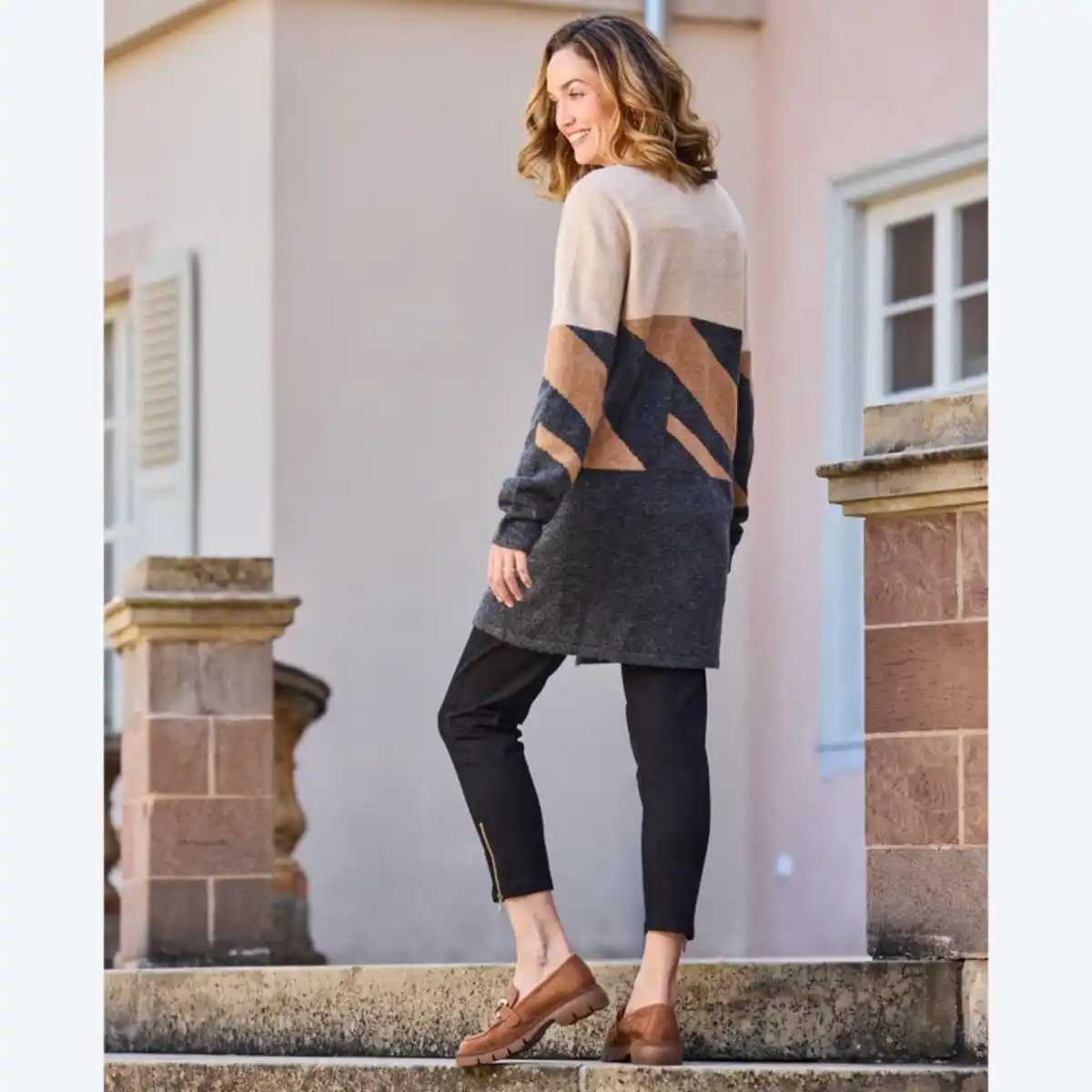 Bild 4 von Damen-Strickjacke im Colorblocking-Design