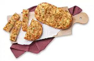 Knoblauch-Mozzarella- Focaccia, Stück