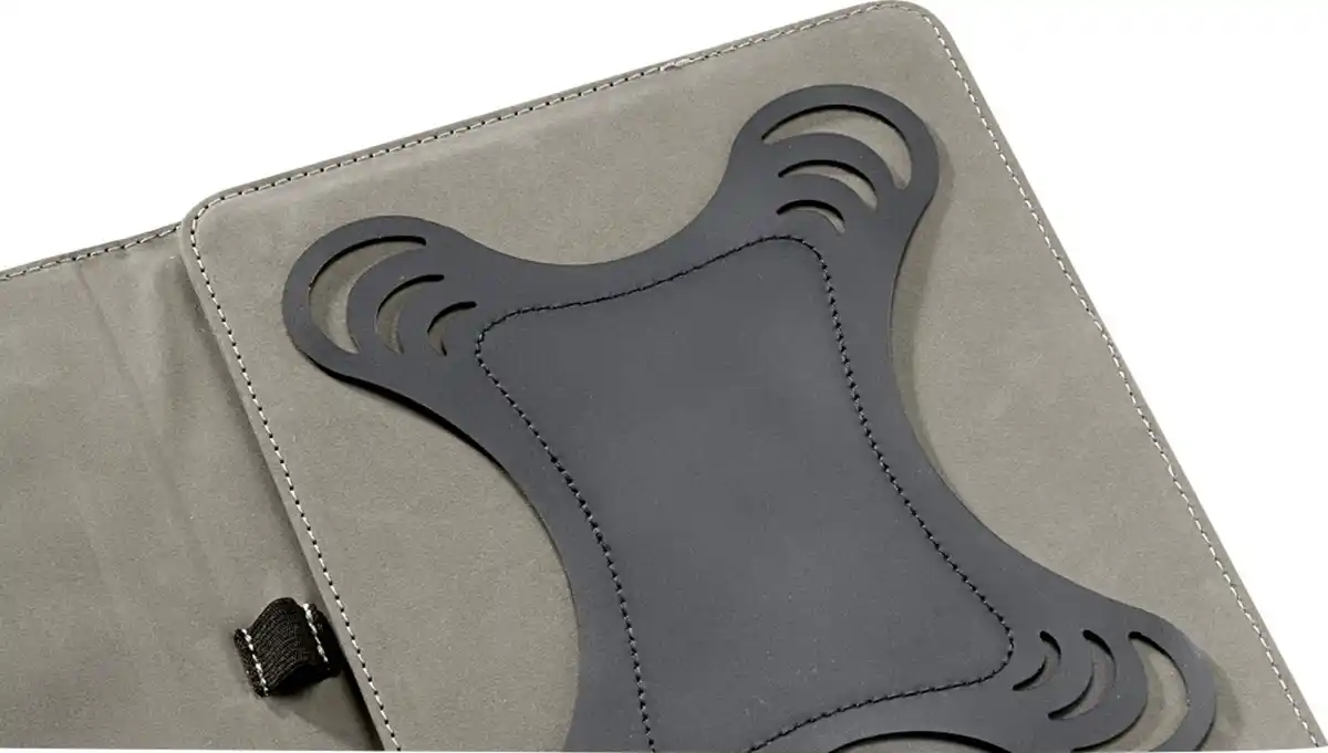 Bild 3 von IDEENWELT Tablethülle schwarz