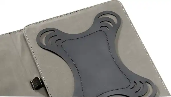 Bild 3 von IDEENWELT Tablethülle braun