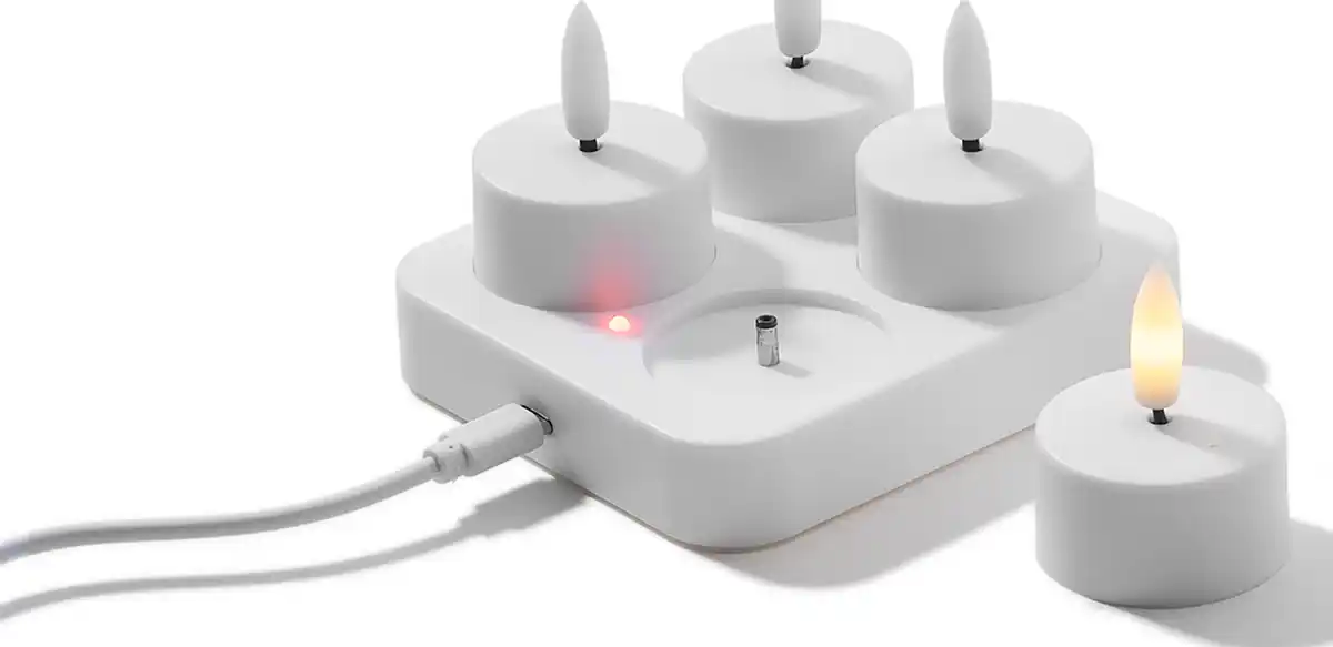 Bild 3 von IDEENWELT 4er Set Akku-LED-Teelichte weiß