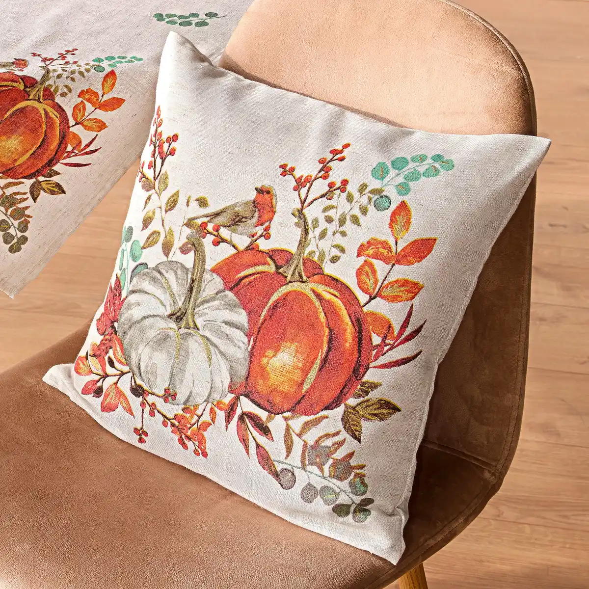 Bild 1 von Dekokissenhülle mit Kürbis Motiv, ca. 40x40cm