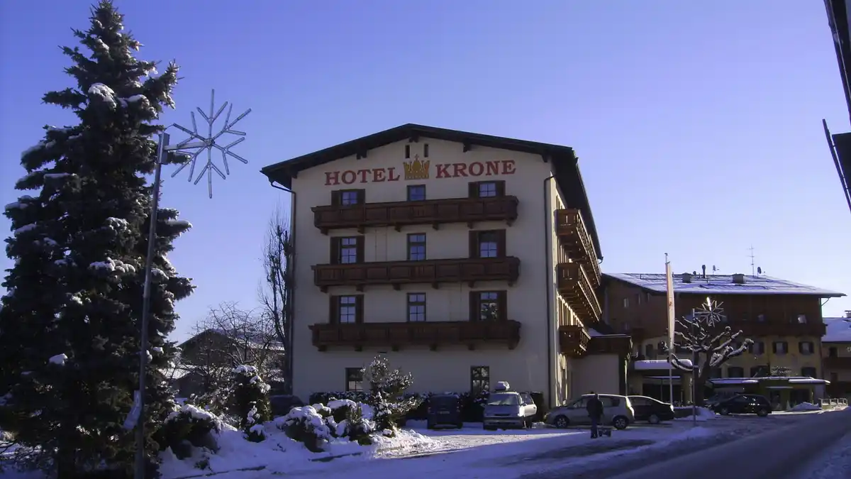 Bild 1 von Österreich - Tirol - Oberperfuss - Hotel Krone***