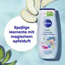Bild 3 von NIVEA KIDS 3in1 Duschgel Shampoo & Spülung Magischer Apfelduft, 250 ml