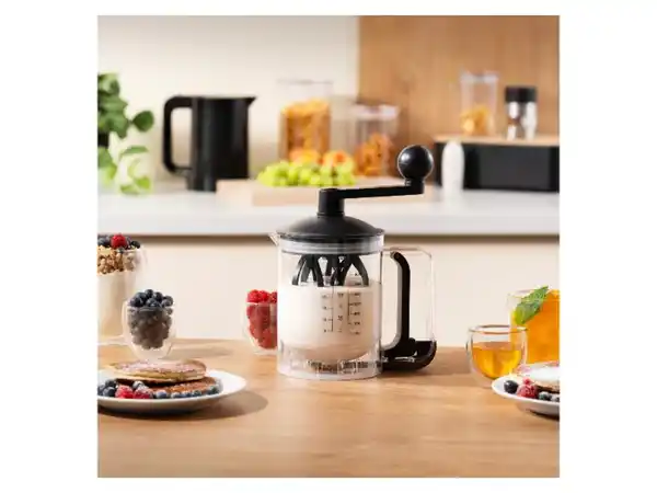Bild 2 von BODUM Bistro Pfannkuchenmixer