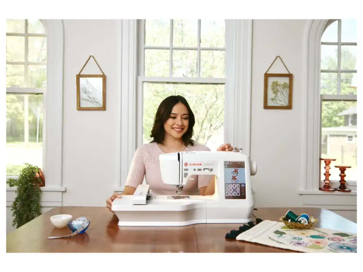 Bild 2 von SINGER SE9155 Näh- und Stickmaschine