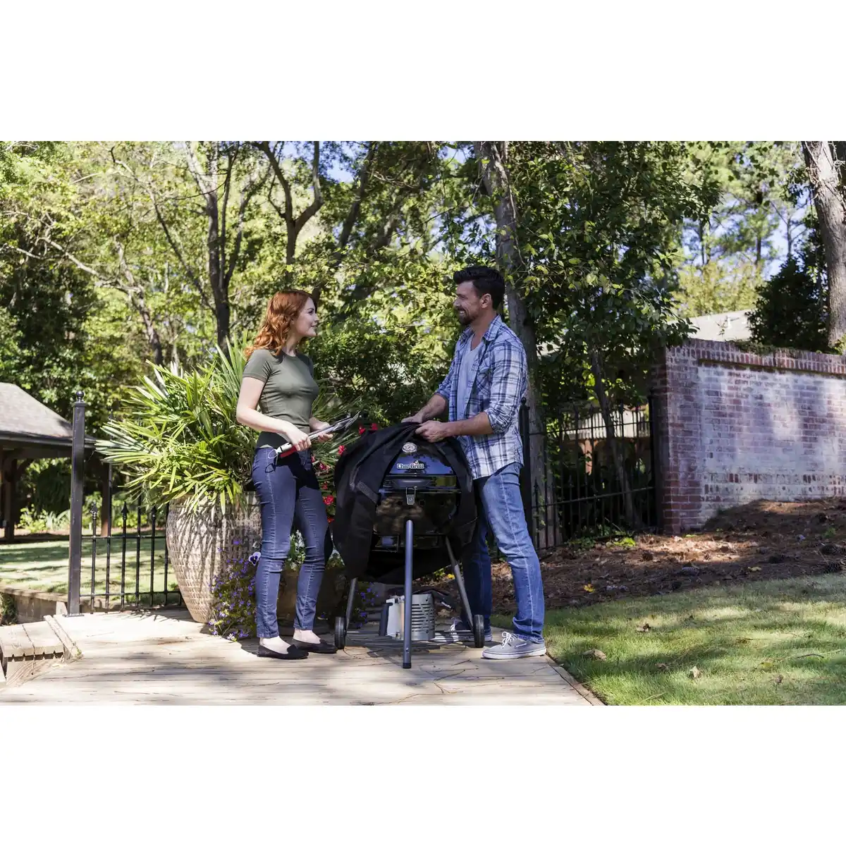 Bild 4 von CHAR-BROIL Holzkohlegrill »Kettleman Tru Infrared«, Grillfläche Ø 56 cm, mit Deckel