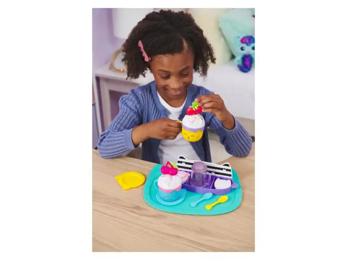 Bild 2 von Gabby´s Dollhouse Spielset »Streuselparty-Kakao-Set«