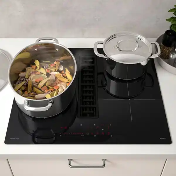 Bild 3 von FÖRDELAKTIG Induktionskochfeld mit Dunstabzug, IKEA 500 schwarz, 60 cm