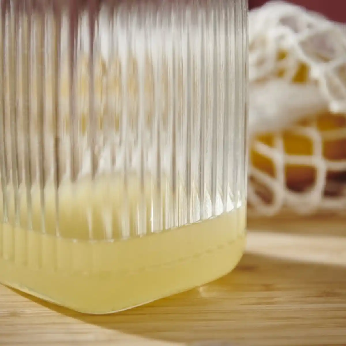 Bild 3 von KÖSSEBÄR Dose mit Deckel flaschenförmig, Klarglas, 1 l