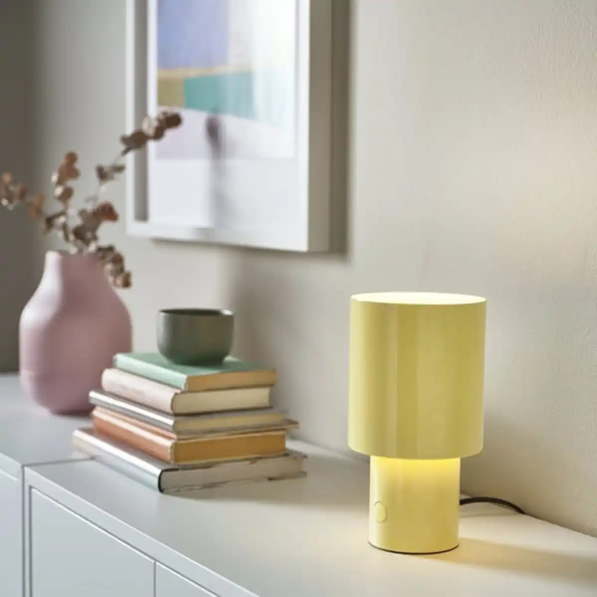 Bild 3 von SPETSBOJ Tischleuchte, dimmbar/gelb, 22 cm
