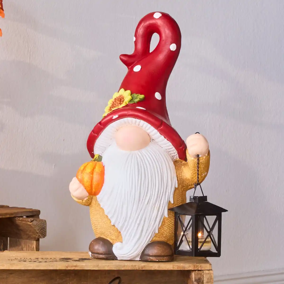 Bild 1 von Dekofigur mit Laterne, ca. 22x16x39,5cm