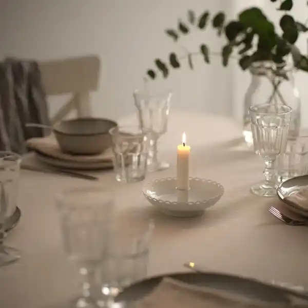 Bild 2 von TURTURDUVA Kerzenständer, elfenbeinweiß, 4 cm