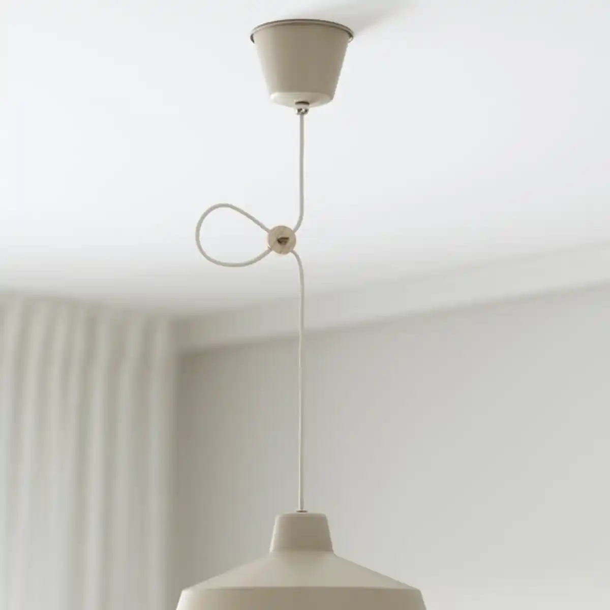 Bild 4 von SJÖMAKT Hängeleuchte, beige/Esche, 38 cm