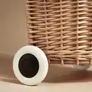 Bild 3 von TOLKNING Wäschekorb mit Rollen, Handarbeit Salweide, 31 l