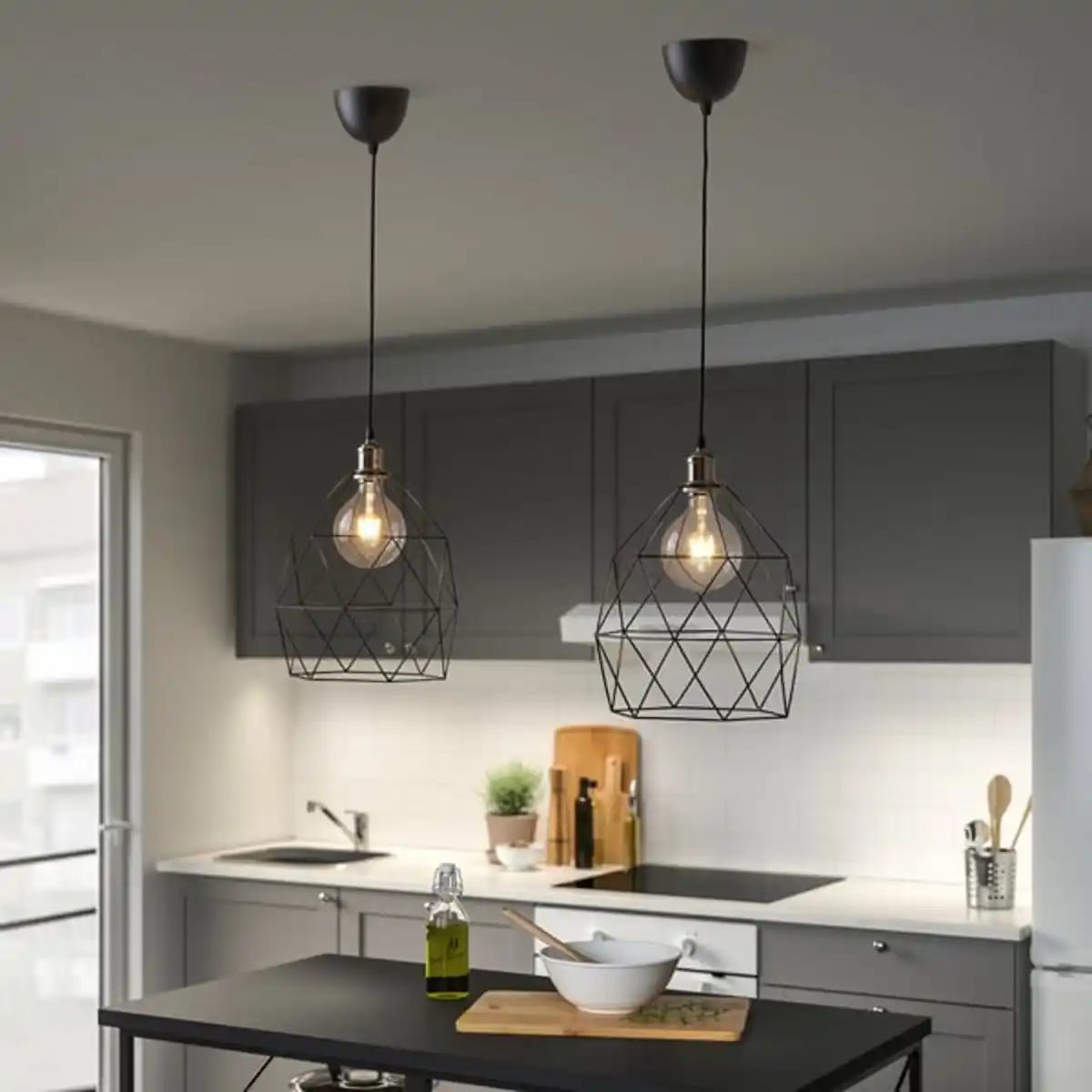 Bild 2 von LUNNOM LED-Leuchtmittel E27 470 lm, dimmbar/rund Klarglas, 125 mm