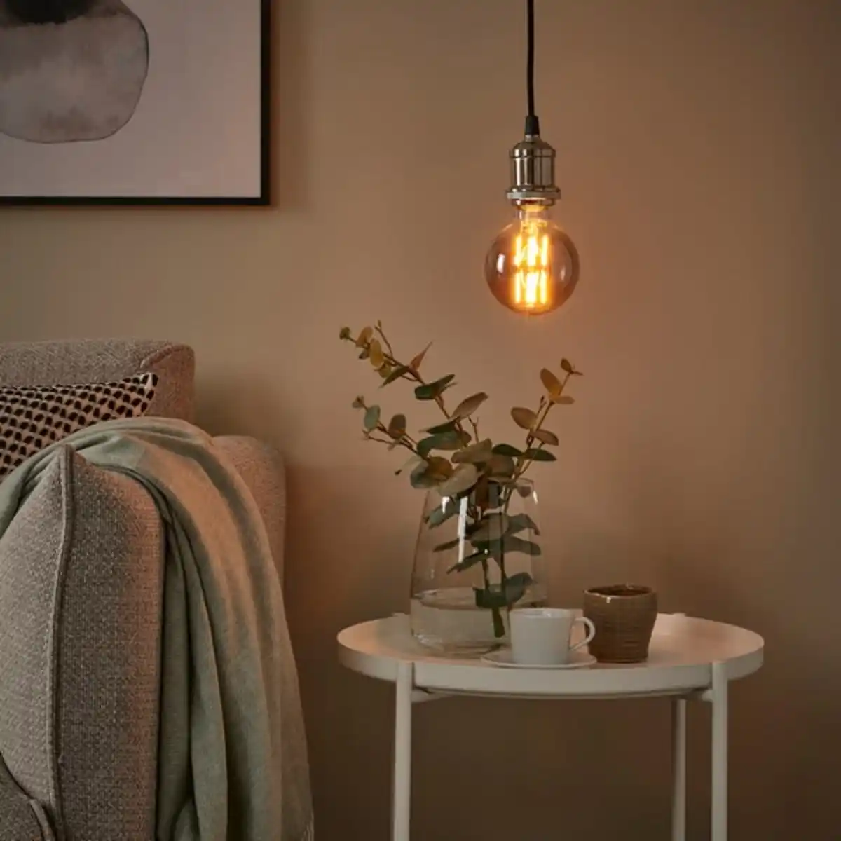 Bild 4 von MOLNART LED-Leuchtmittel E27 150 lm, rund Klarglas grau, 95 mm