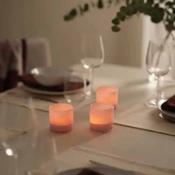 Bild 2 von VINDSTILLA Teelichthalter, rosa, 7 cm