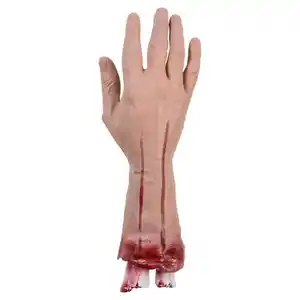 Hand abgetrennt blutig