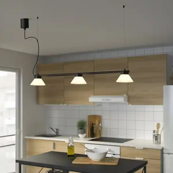 Bild 3 von SAMBORD Hängeleuchte mit 3 Leuchtenschirmen, schwarz/weiß