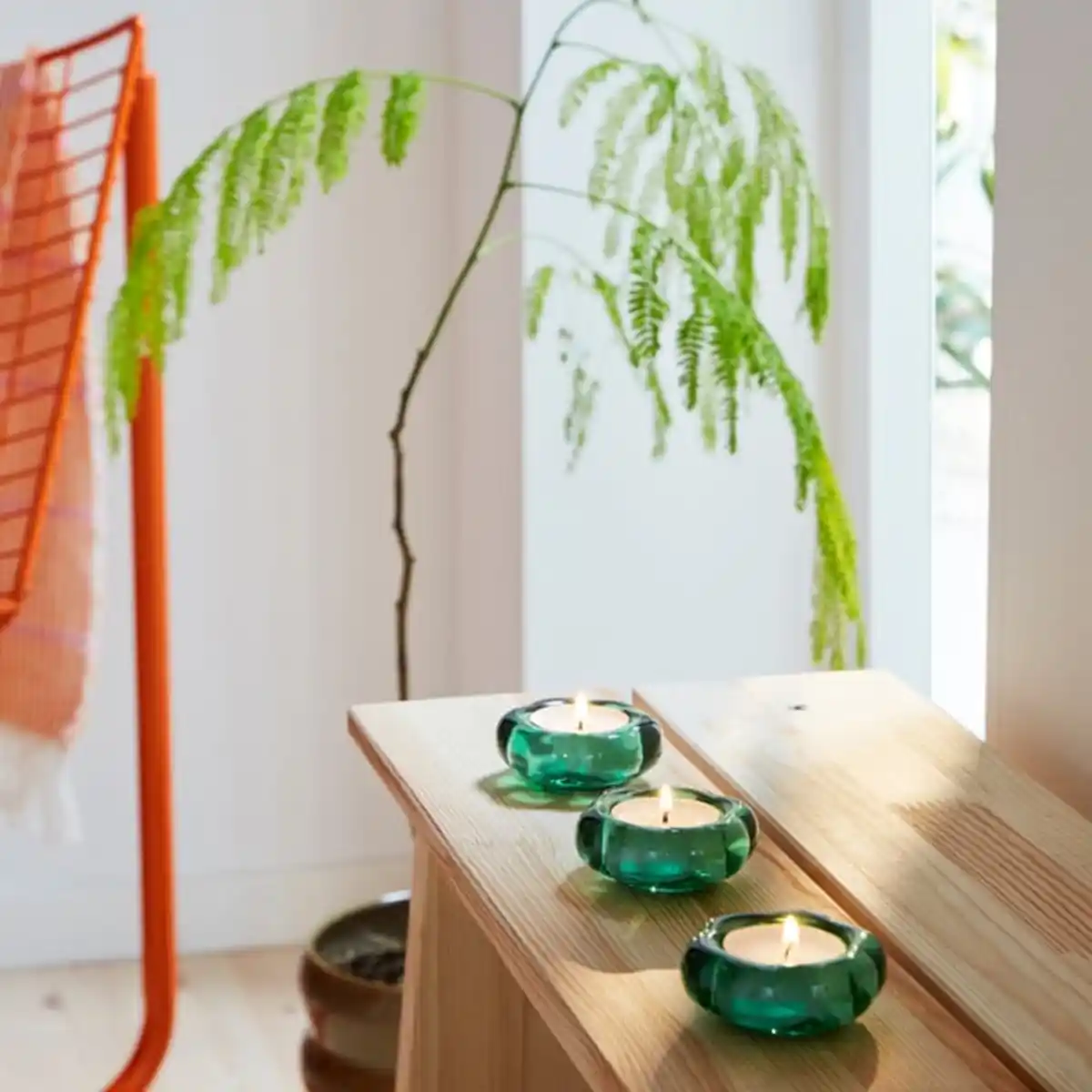 Bild 2 von BLADFÅGEL Teelichthalter, grün, 3 cm