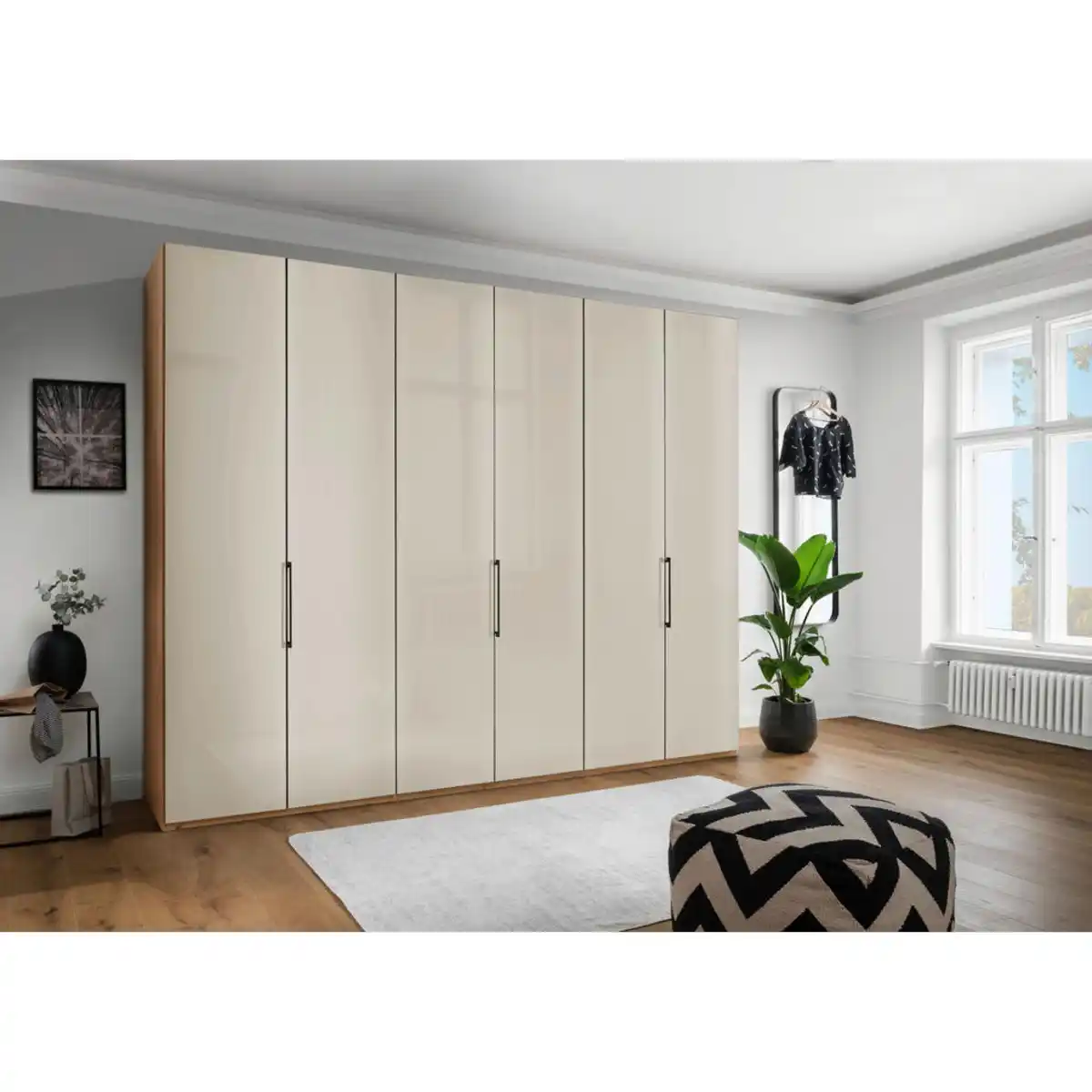 Bild 1 von Dieter Knoll Falttürenschrank, Champagner, Eiche Bianco, Holzwerkstoff, 6 Fächer, 300x236x58 cm, ISO 9001, Made in Germany, Beimöbel erhältlich, umfangreiches Zubehör in verschiedenen Größen e