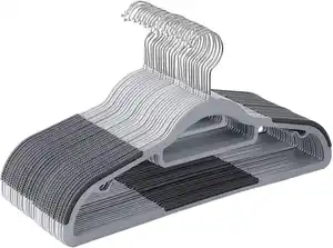 Kleiderbügel aus Kunststoff, grau, 42 x 21,5 x 0,5 cm