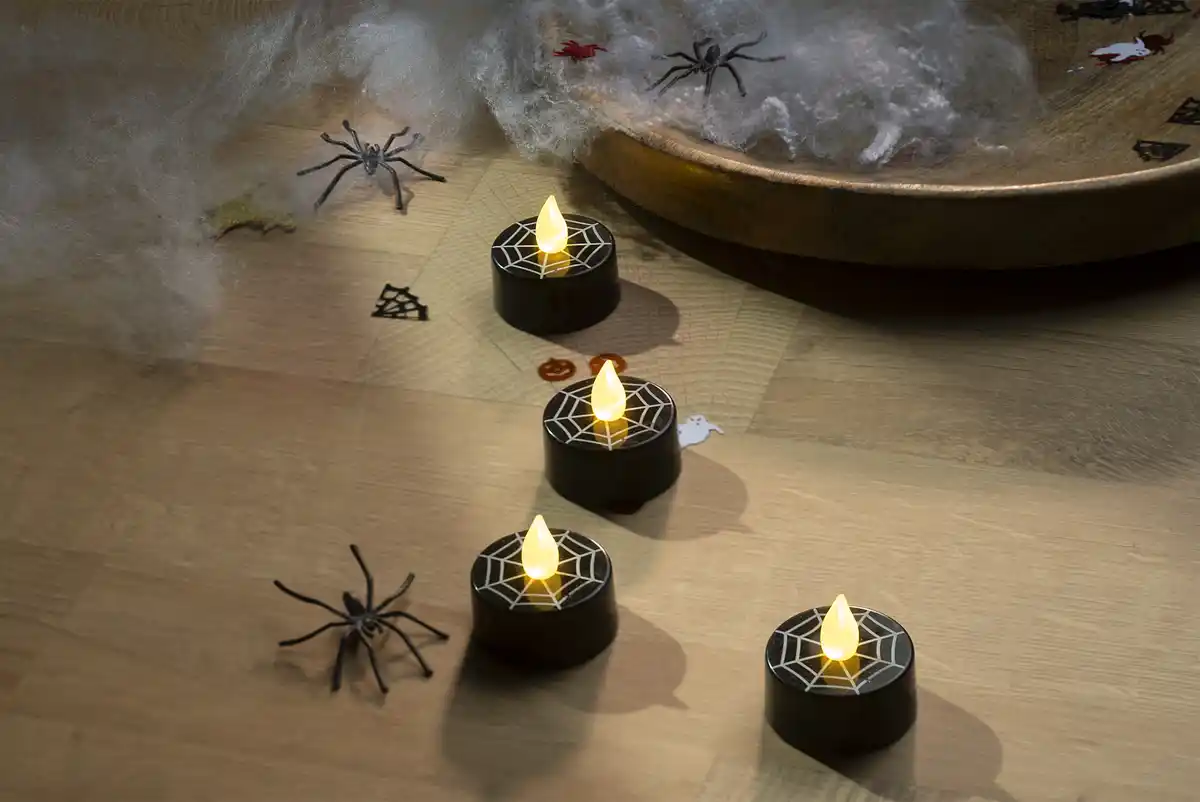 Bild 2 von IDEENWELT Halloween-LED-Teelichte Spinne 4er-Set
