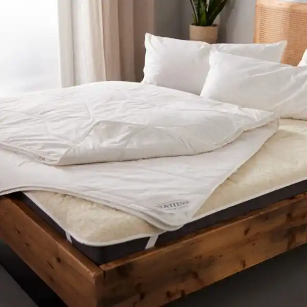 Bild 2 von NOVITESSE 4-Jahreszeiten-Wolldeckbett; B x L: ca. 135 x 200 cm