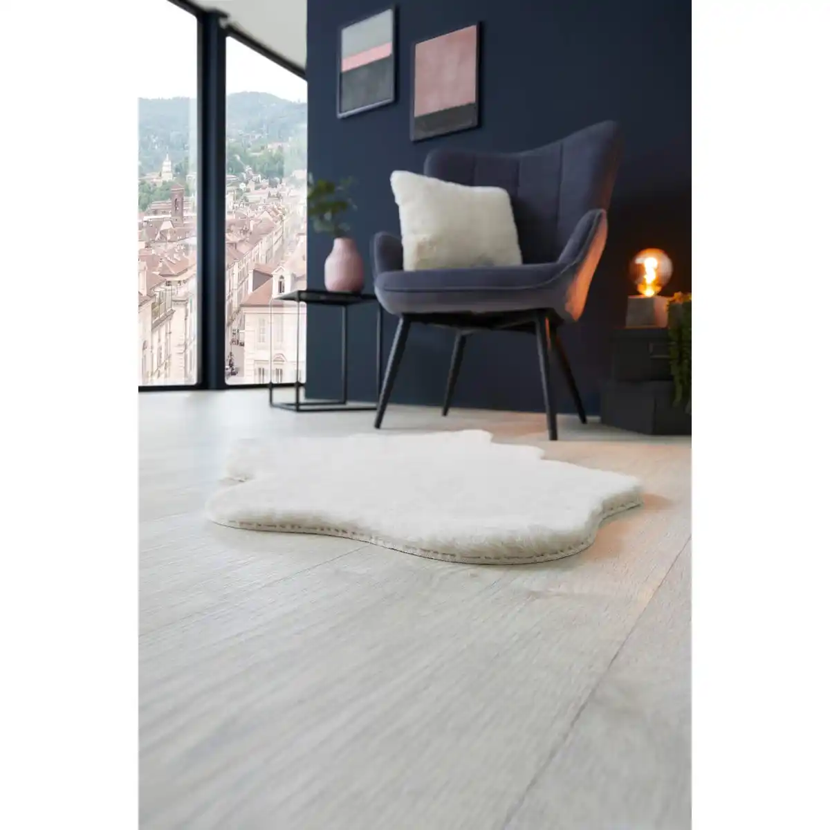 Bild 2 von LUXORLIVING Deko-Fell »Coste«, BxL: 55 x 80 cm, Polyester, weiß