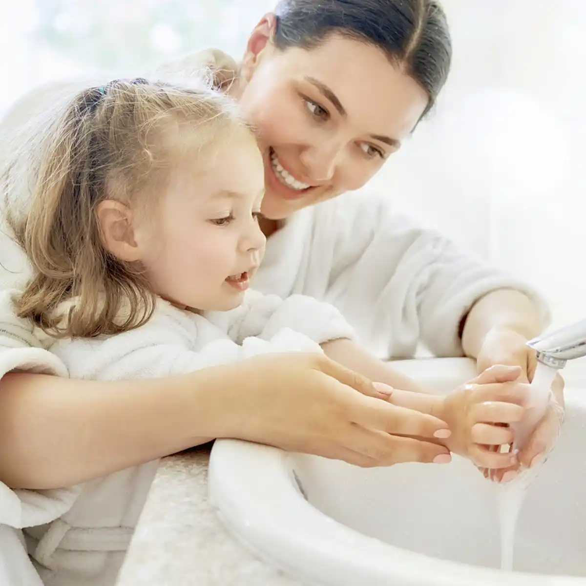 Bild 3 von Sagrotan No-Touch Nachfüller Duo Flüssige Handseife Lotusblüte & Kamillenöl, 500 ml