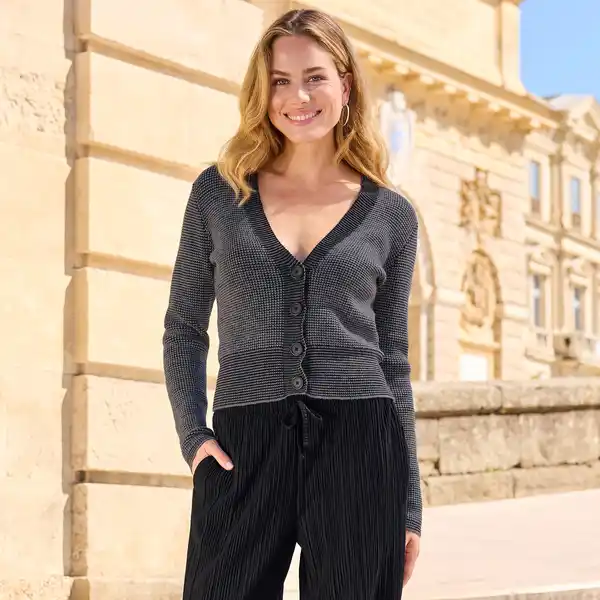 Bild 1 von Damen-Strickjacke mit Struktur