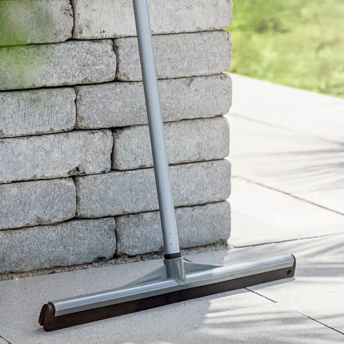 Bild 1 von Powertec Garden Wasserschieber