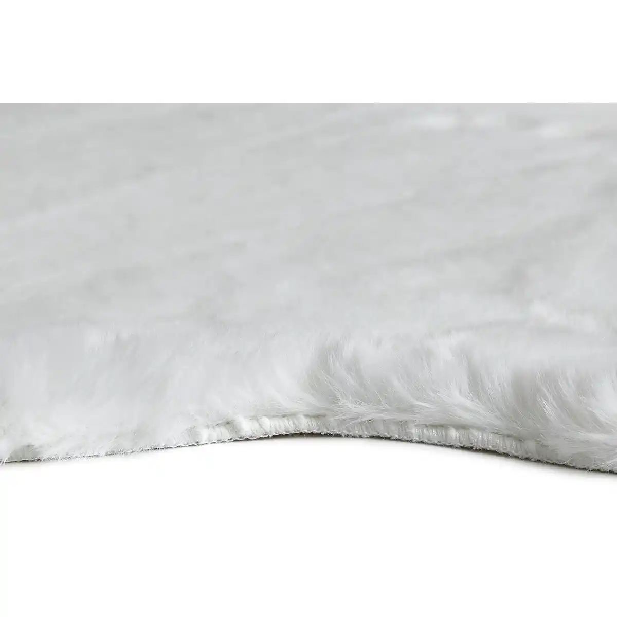 Bild 3 von LUXORLIVING Deko-Fell »Coste«, BxL: 55 x 80 cm, Polyester, weiß